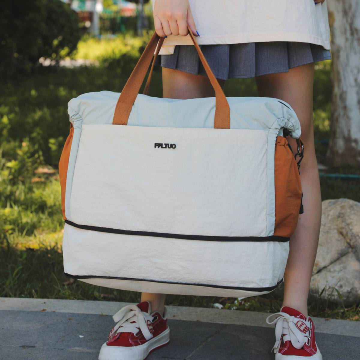 Logo Customized Short-Distance - đánh giá và giá Women Bags Logo