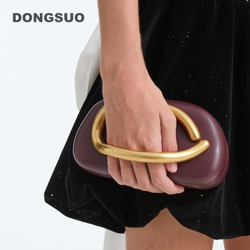 Gold Closure Box Clutch Bag wo - đánh giá và giá Women Bags Zara