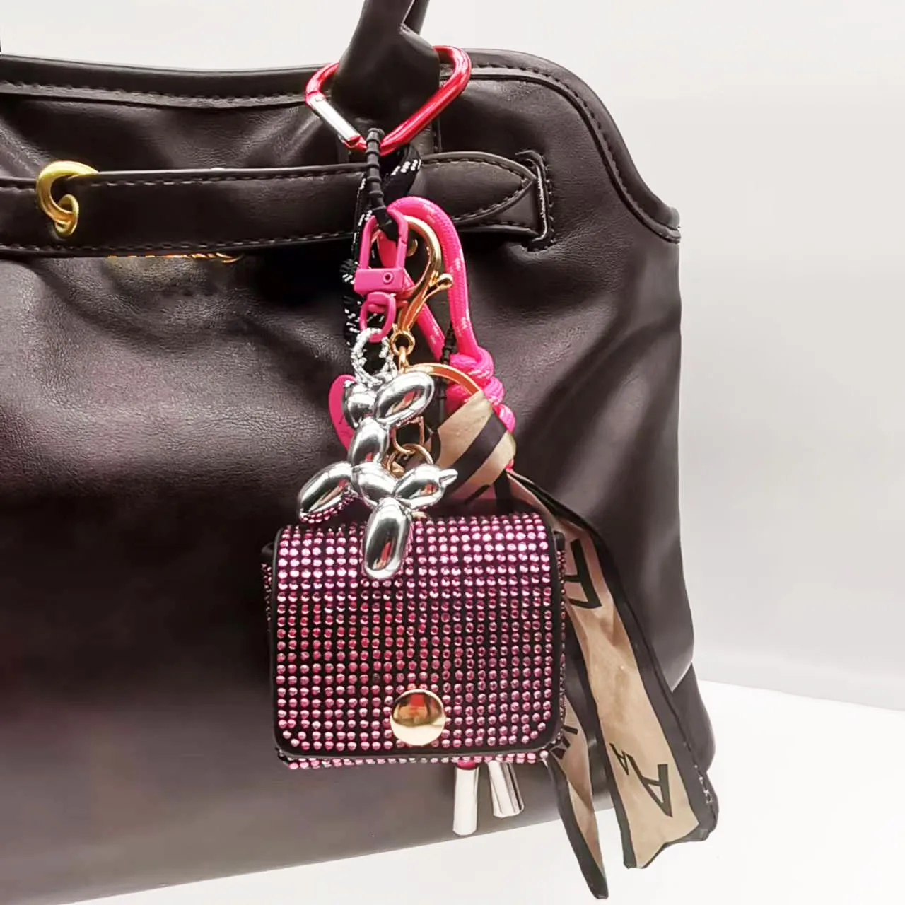 Ita Bag Accessories Bag Charms - đánh giá và giá Women Bags Lv