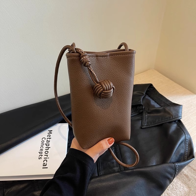 Versatile, Artistic, and Sligh - đánh giá và giá Women Bags Mini