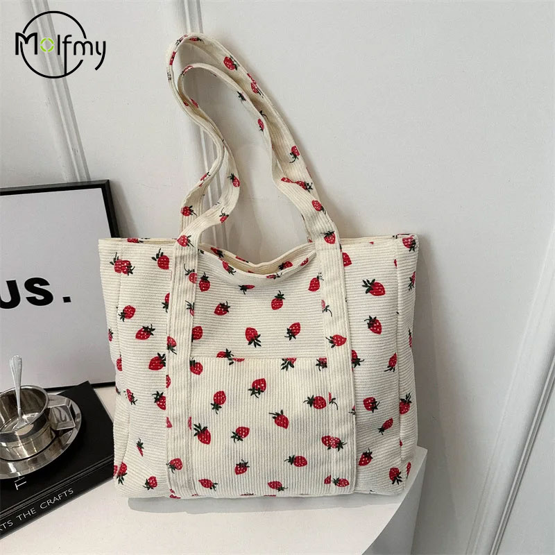 Corduroy Handbag Strawberries  - đánh giá và giá Women Bags Zara